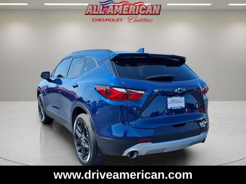 Blue Glow Metallic 2022 Chevrolet Blazer 3LT