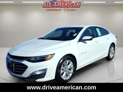 Summit White 2025 Chevrolet Malibu FWD 1LT