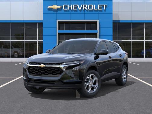 Black Metallic 2026 Chevrolet Trax LS