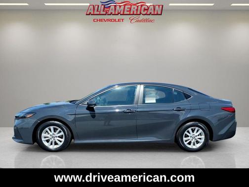 Underground 2025 Toyota Camry LE