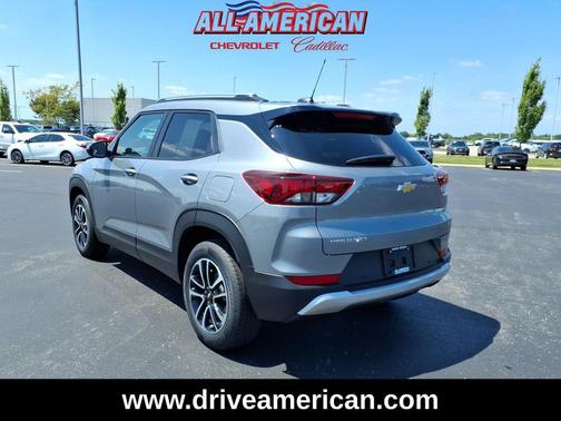 Sterling Gray Metallic 2026 Chevrolet Trailblazer LT