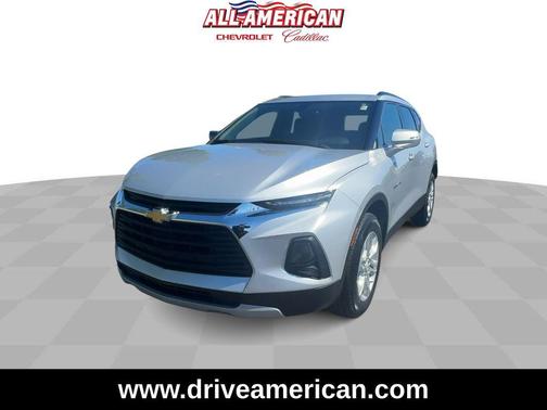 Silver Ice Metallic 2020 Chevrolet Blazer 1LT