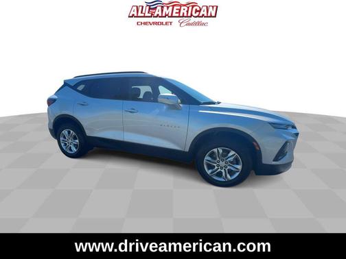 Silver Ice Metallic 2020 Chevrolet Blazer 1LT