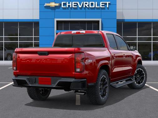 Radiant Red Tintcoat 2026 Chevrolet Colorado Z71