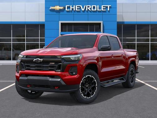 Radiant Red Tintcoat 2026 Chevrolet Colorado Z71