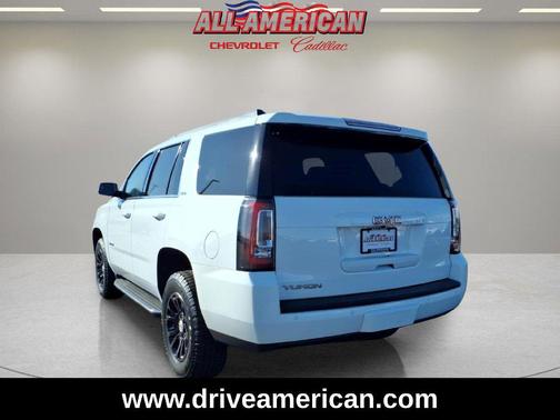 Summit White 2018 GMC Yukon SLE