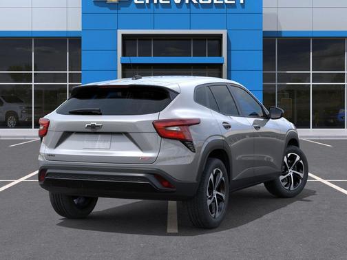 Sterling Gray Metallic 2026 Chevrolet Trax FWD 1RS