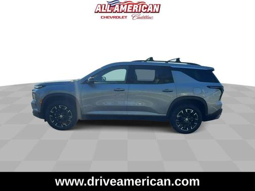 Sterling Gray Metallic 2025 Chevrolet Traverse LT