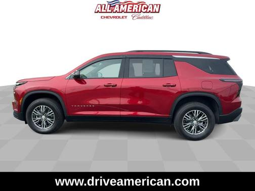 Radiant Red Tintcoat 2024 Chevrolet Traverse LT