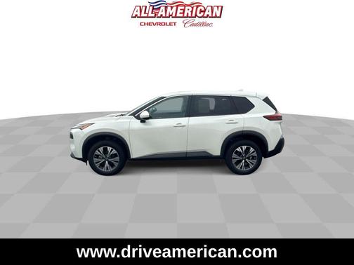 Pearl White Tricoat 2023 Nissan Rogue SV