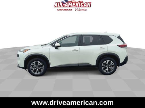 Pearl White Tricoat 2023 Nissan Rogue SV