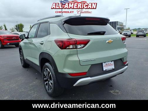 Cacti Green 2025 Chevrolet Trailblazer LT