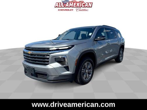 Sterling Gray Metallic 2026 Chevrolet Traverse LT