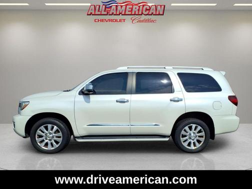 Blizzard Pearl 2018 Toyota Sequoia Platinum