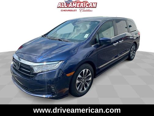Crystal Black Pearl 2024 Honda Odyssey EX-L