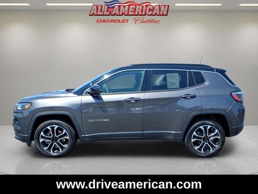 Granite Crystal Metallic Clearcoat 2023 Jeep Compass Limited