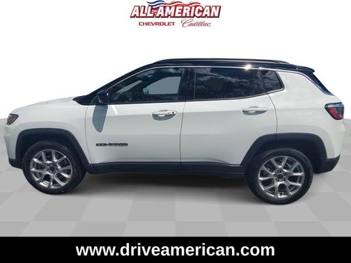 Bright White Clearcoat 2025 Jeep Compass Limited