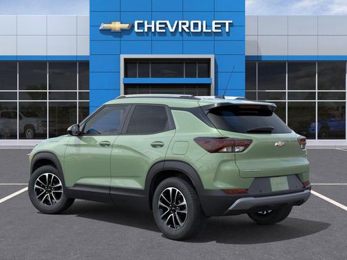 Cacti Green 2026 Chevrolet Trailblazer LT