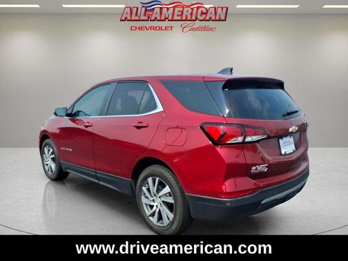 Radiant Red Tintcoat 2024 Chevrolet Equinox 1LT