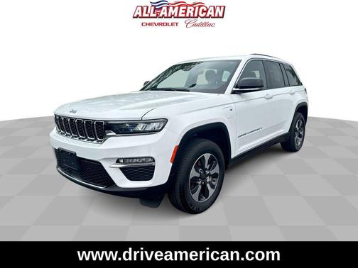 Bright White Clearcoat 2024 Jeep Grand Cherokee 4xe Base