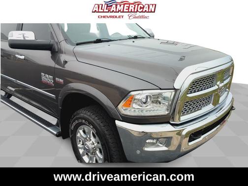 Granite Crystal Metallic Clearcoat 2017 RAM 2500 Laramie Crew Cab 4x4 6'4' Box