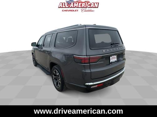 Baltic Gray Metallic Clearcoat 2024 Jeep Wagoneer Series III 4x4