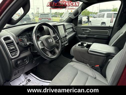 Delmonico Red Pearlcoat 2023 RAM 1500 Big Horn/Lone Star