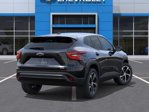 Mosaic Black Metallic 2026 Chevrolet Trax FWD 1RS