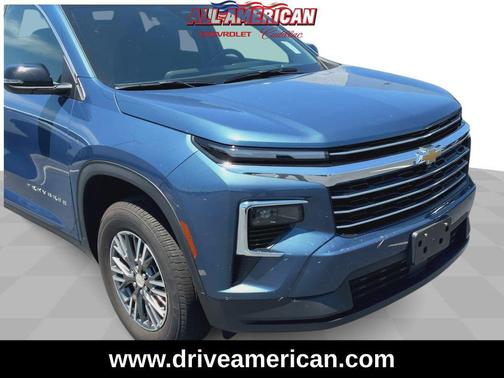 Lakeshore Blue Metallic 2026 Chevrolet Traverse LT
