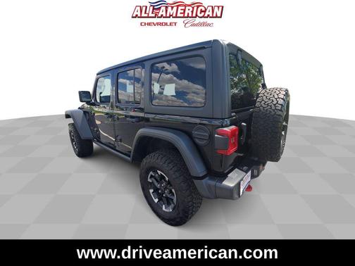 Black Clearcoat 2025 Jeep Wrangler Rubicon