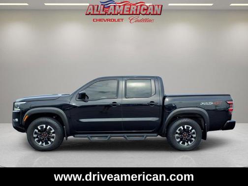Super Black 2023 Nissan Frontier PRO-4X