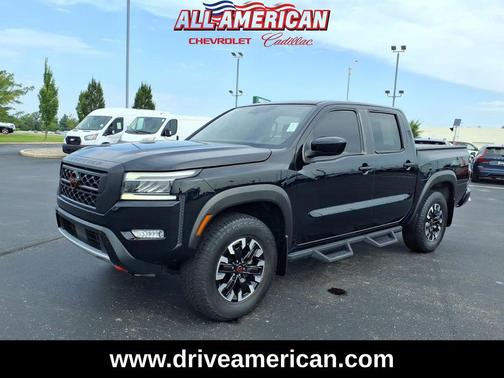 Super Black 2023 Nissan Frontier PRO-4X