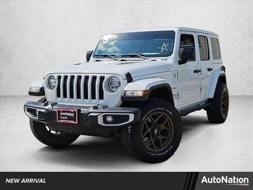 2023 Jeep Wrangler 4-Door Sahara 4x4