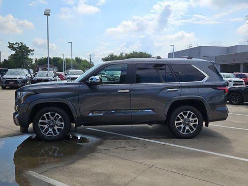2025 Toyota Sequoia SR5
