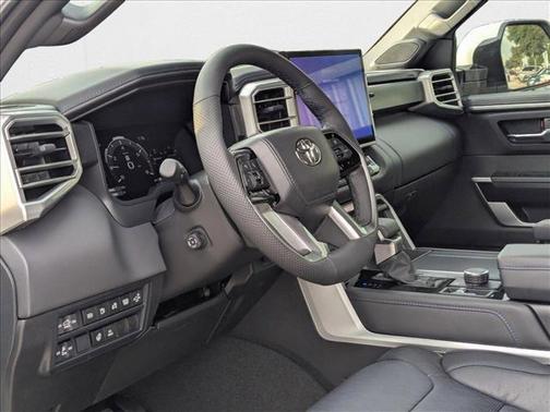2025 Toyota Tundra Hybrid Platinum