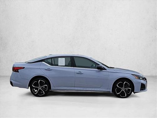 Gray Sky Pearl 2025 Nissan Altima SR AWD