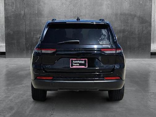 2023 Jeep Grand Cherokee Limited X