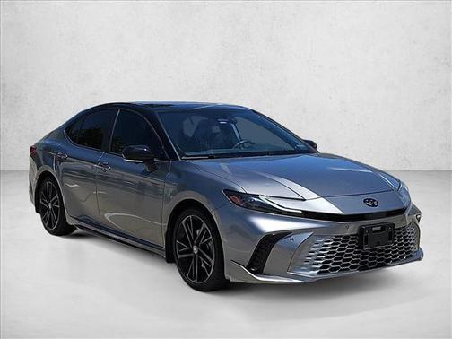 Heavy Metal/Midnight Black Metallic 2025 Toyota Camry XSE