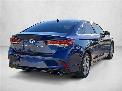 2018 Hyundai SONATA SEL
