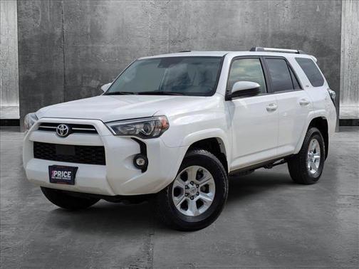 2024 Toyota 4Runner SR5