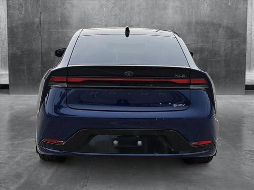 2024 Toyota Prius XLE