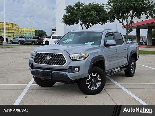 Cement 2019 Toyota Tacoma TRD Off Road