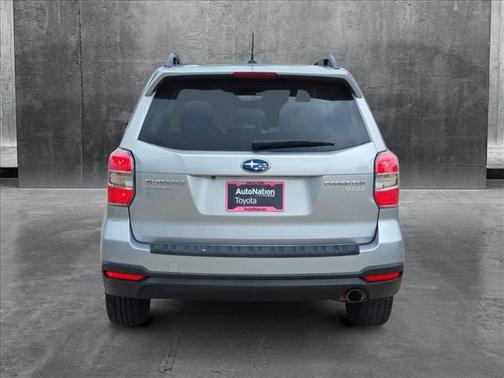 2015 Subaru Forester 2.5i Touring