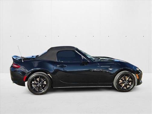 2024 Mazda MX-5 Miata Sport