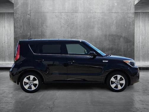2017 Kia Soul Base