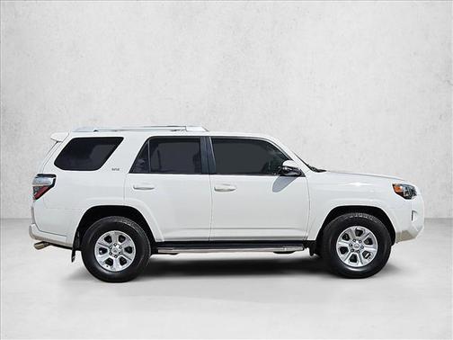 Super White 2018 Toyota 4Runner SR5 Premium