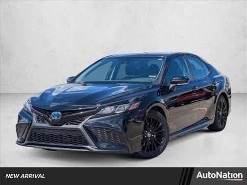 2022 Toyota Camry Nightshade Edition Hybrid