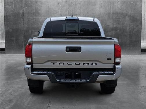 2018 Toyota Tacoma TRD Sport