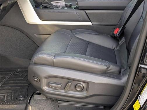 2025 Toyota Tundra Hybrid Platinum
