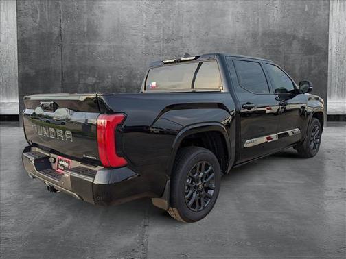 2025 Toyota Tundra Hybrid Platinum